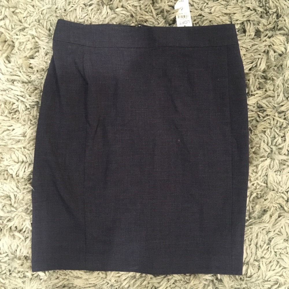 Gray loft skirt
